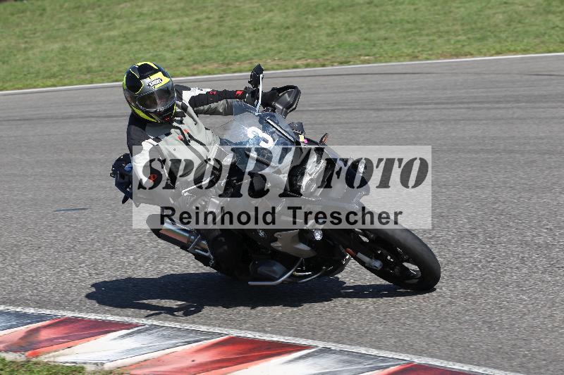 Archiv-2022/57 29.08.2022 Plüss Moto Sport ADR/Einsteiger/3